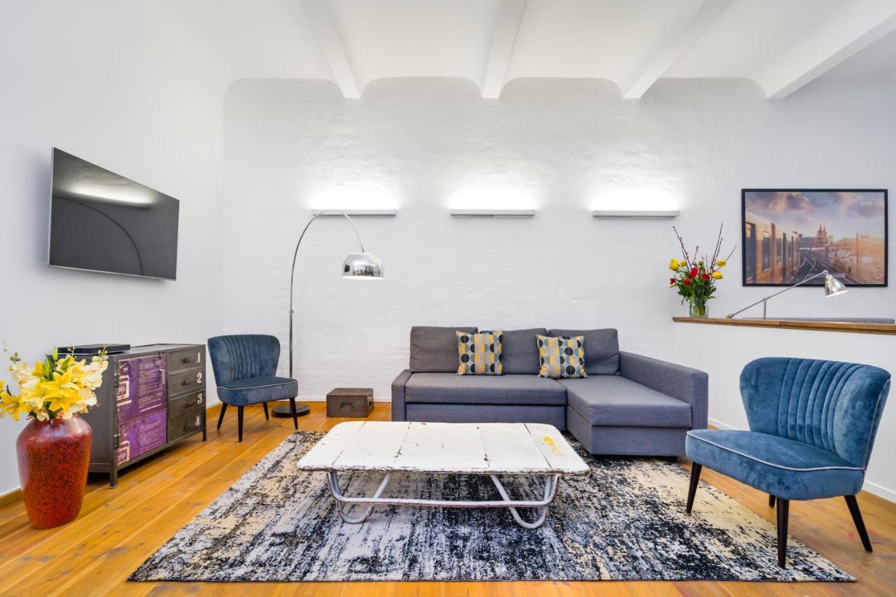 Appartement The Melchior, Luxury Industry Loft In Mitte Up To 5 Ppl With 2 Bath Berlijn
